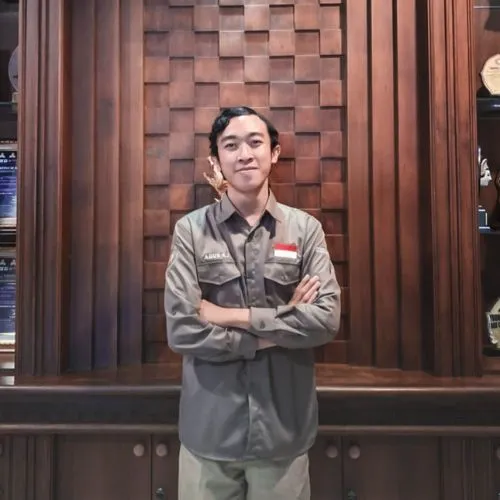 Chief Marketing Officer (CMO)